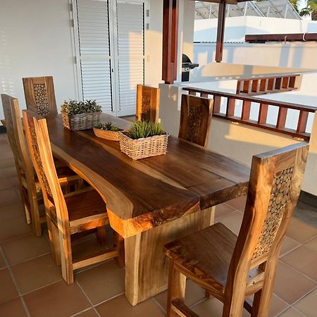 Villa Dedalos - A Luxury Large Villa With A Heated Pool In Puerto Calero Dış mekan fotoğraf