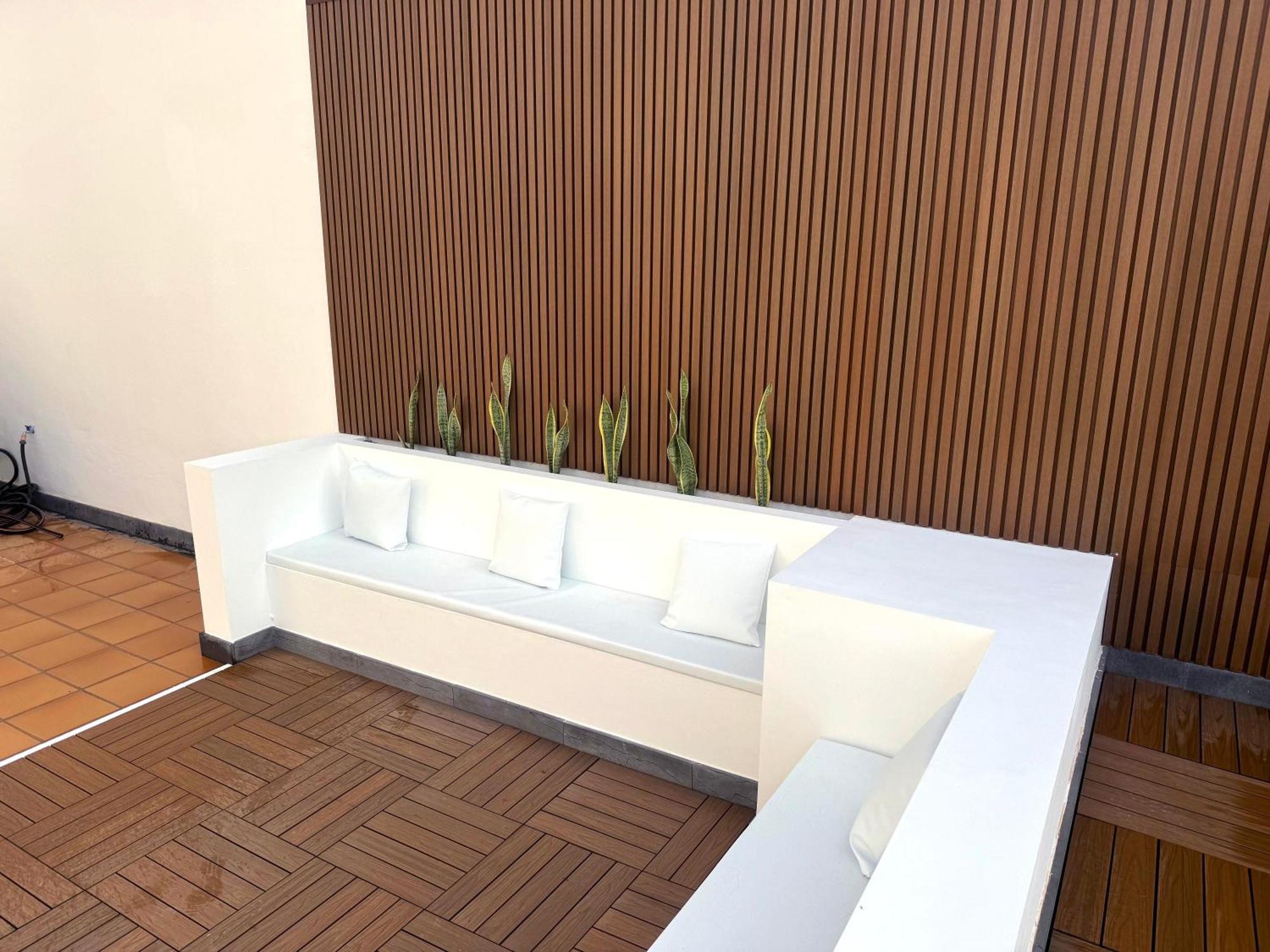 Villa Dedalos - A Luxury Large Villa With A Heated Pool In Puerto Calero Dış mekan fotoğraf