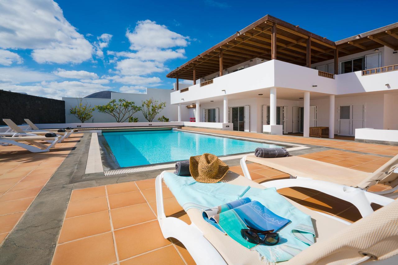 Villa Dedalos - A Luxury Large Villa With A Heated Pool In Puerto Calero Dış mekan fotoğraf